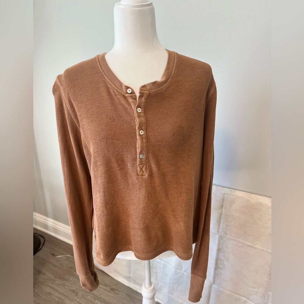 AMO Henley long sleeve top  XL